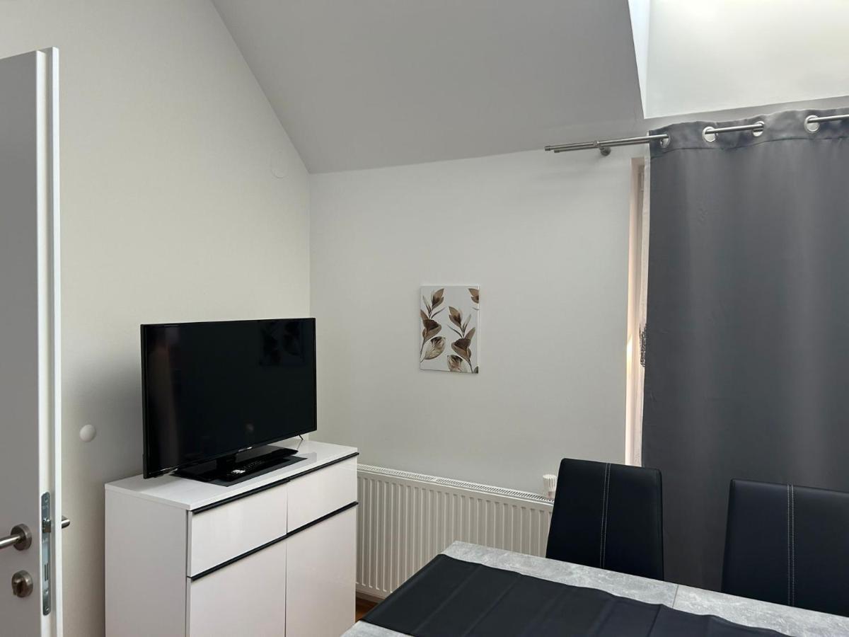 Paky Appartements 00323 Bruck an der Leitha Εξωτερικό φωτογραφία